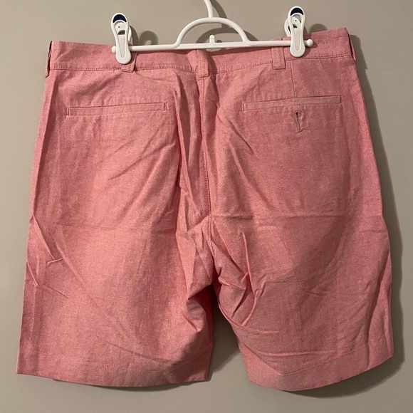 EUC - Men’s JCrew Shorts in Red - Size: 34 - Picture 2 of 3